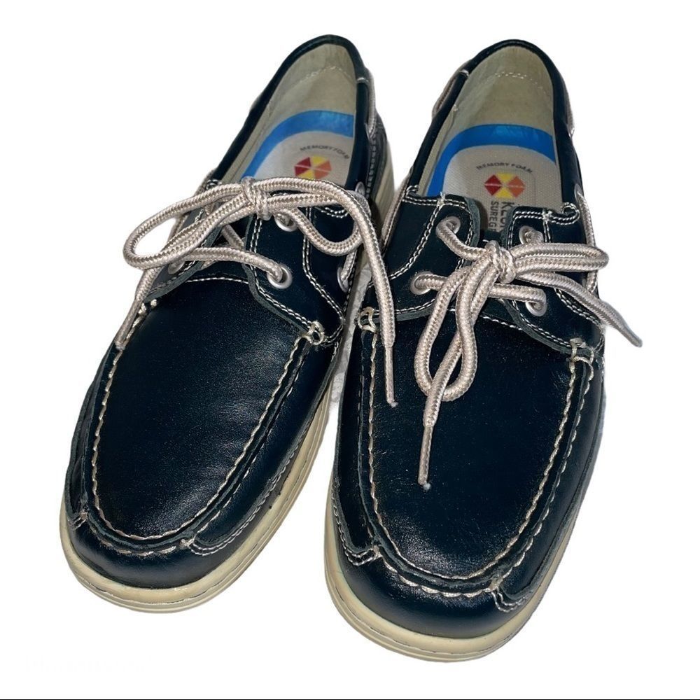 Keuka Sure Grip Leather Boat Shoes size 8.5